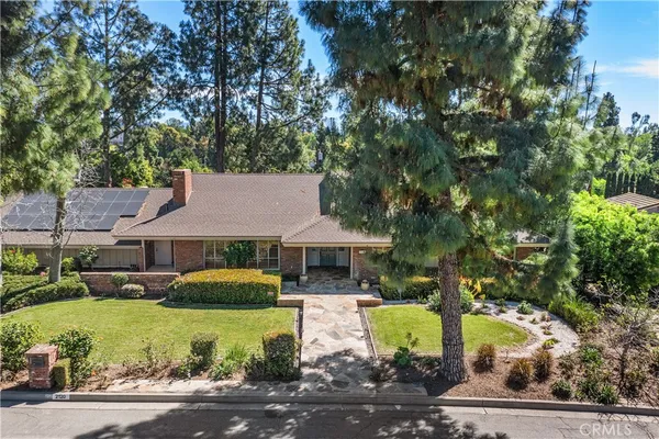 $2,940,000 | 2120 Yucca Avenue, Fullerton, CA 92835