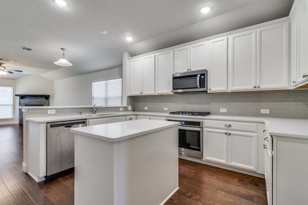 2073 Avondown Road Forney, TX 75126 - Photo 2 of 11