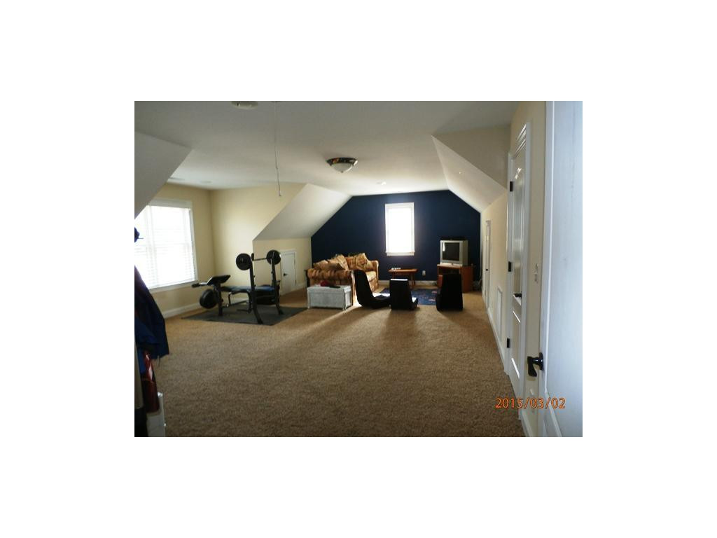 730 Ridgefield Road Elizabethton, TN 37643 - Photo 12 of 20 Huge Bedroom