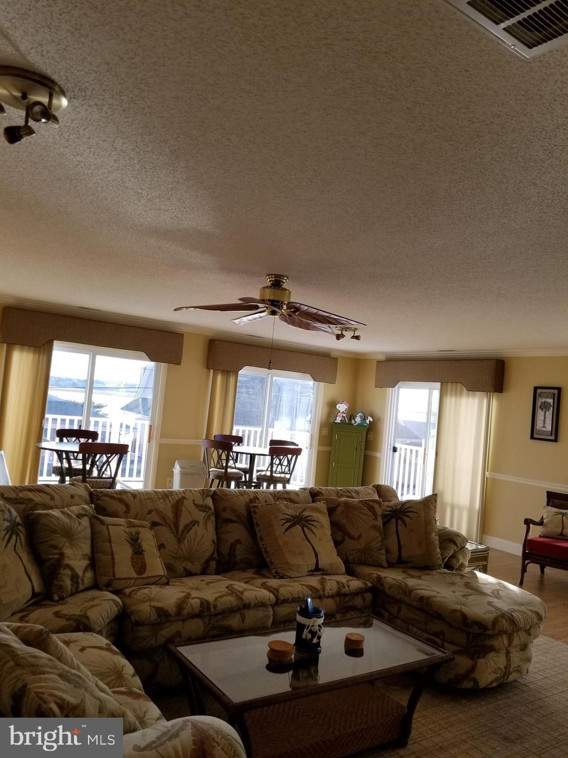 10600 Point Lookout Road Ocean City, MD 21842 - Photo 74 of 89 Great room 2nd floor