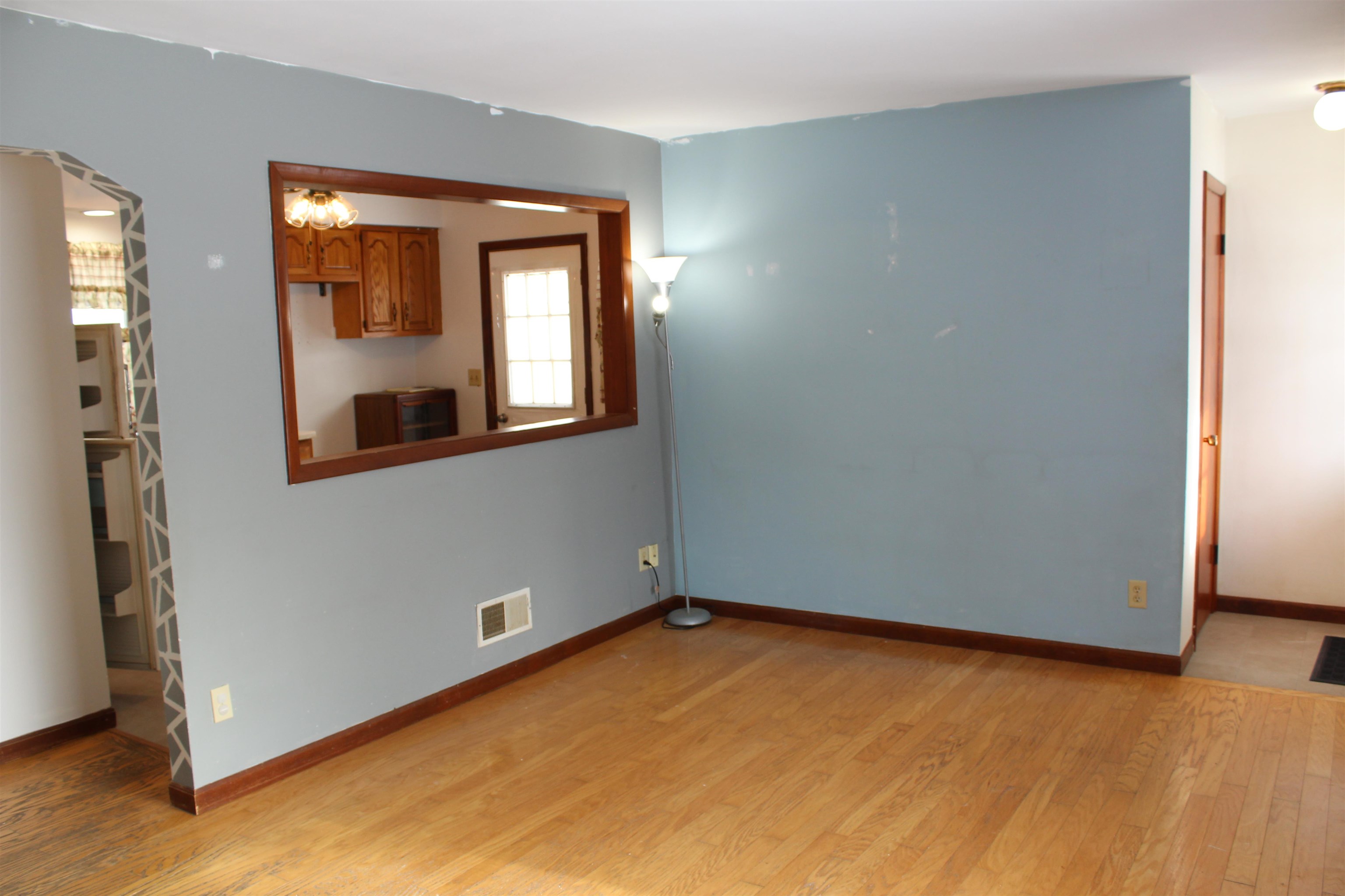 301 Rethke Avenue Madison, WI 53714 - Photo 10 of 33