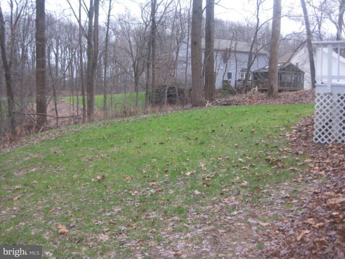 10540 Patuxent Ridge Way Laurel, MD 20723 - Photo 14 of 28 Exterior (Rear)