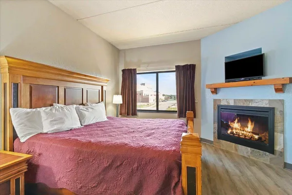 $225,000 | 2411 River, Unit 2344, Wisconsin Dells, WI 53965