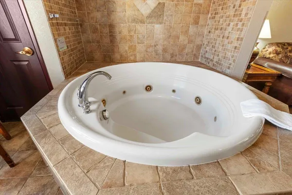 $225,000 | 2411 River, Unit 2344, Wisconsin Dells, WI 53965