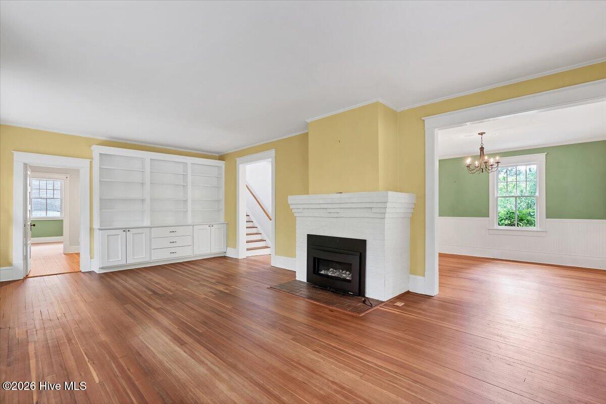 260 North Ridge Street Southern Pines, NC 28387 - Photo 7 of 53 Built in Bookcase - Living Room