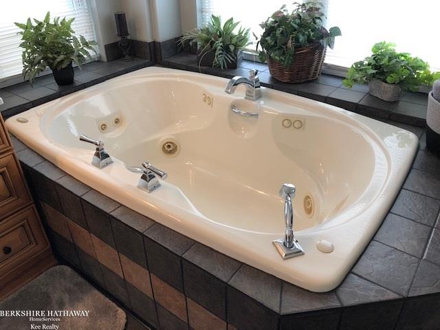15580 Schultz Road Allenton, MI 48002 - Photo 31 of 49 Master Bathroom