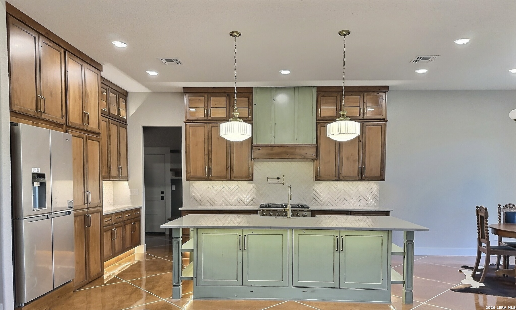 1230 Old Pearsall Road Jourdanton, TX 78026 - Photo 4 of 20