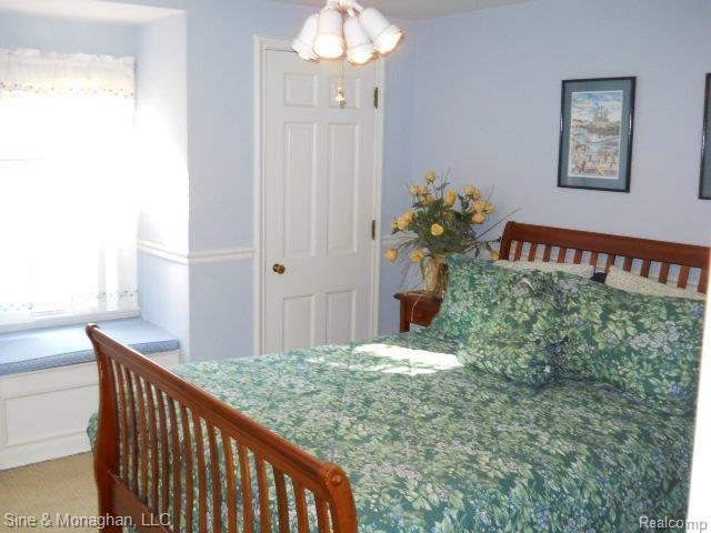 1060 North Oxford Road Grosse Pointe, MI 48236 - Photo 18 of 20 1060 N OXFORD 039