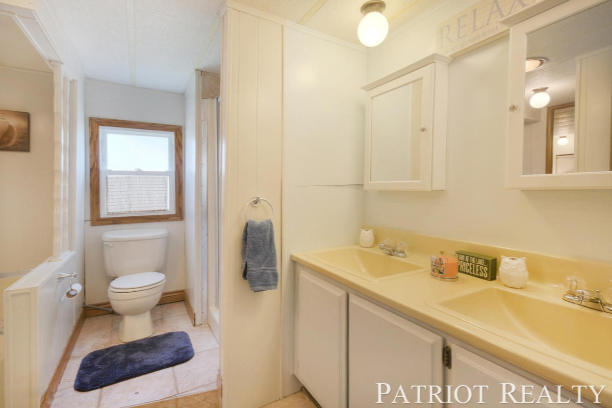 4488 White Road Pierson, MI 49339 - Photo 17 of 31 4488White_18