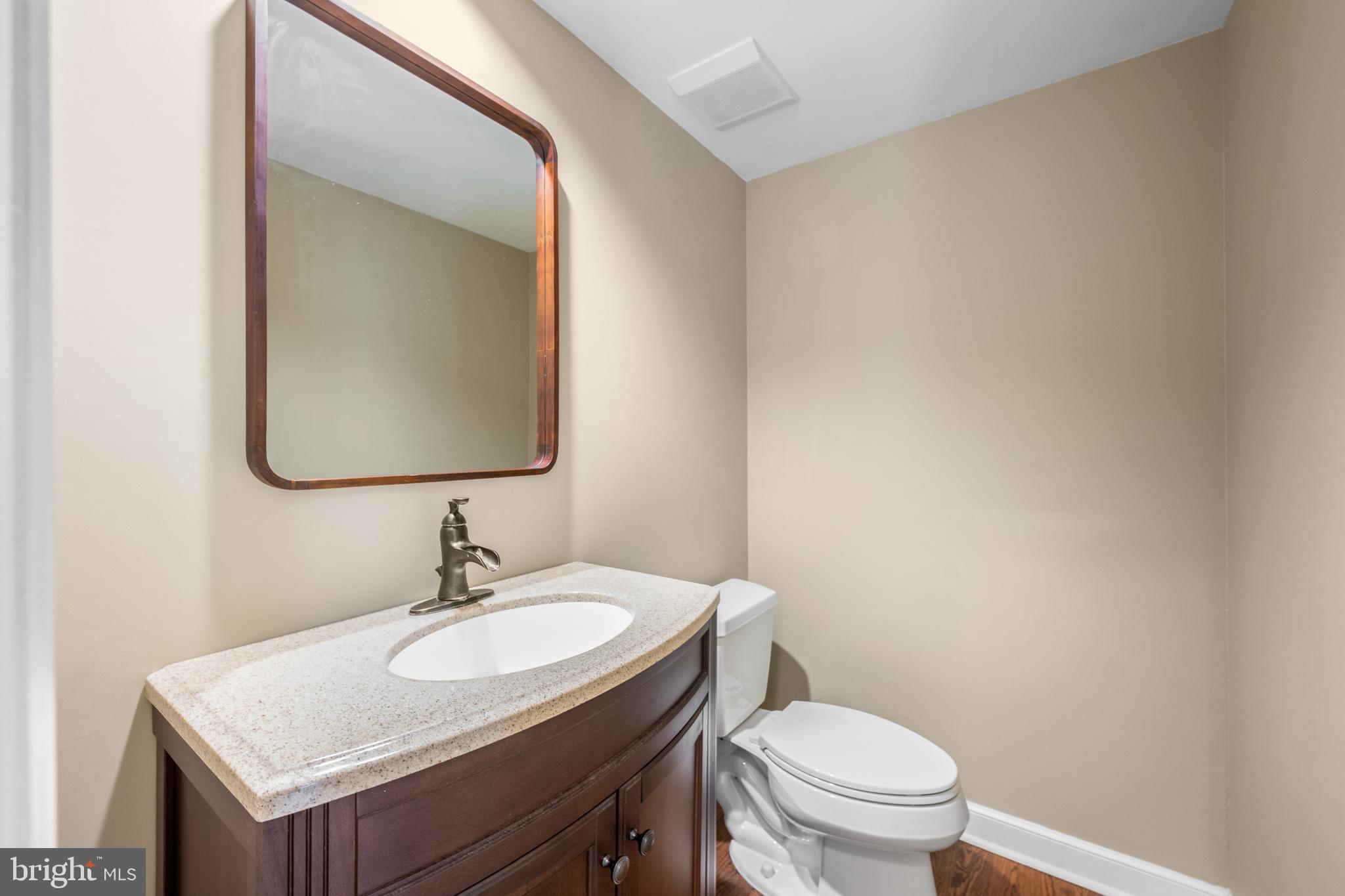 155 Barton Drive Spring City, PA 19475 - Photo 23 of 65 Powder Room
