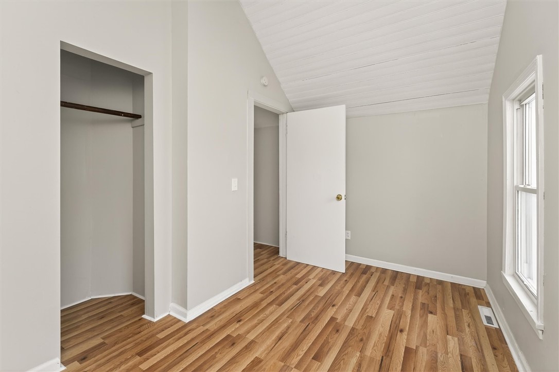 127 Conkey Avenue Rochester, NY 14621 - Photo 24 of 31