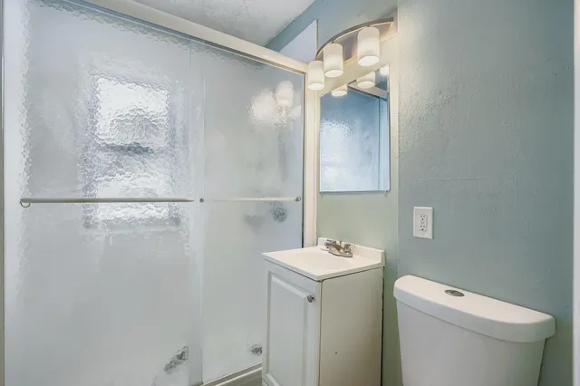 $435,000 | 2922 Simpson Street, Roseville, MN 55113