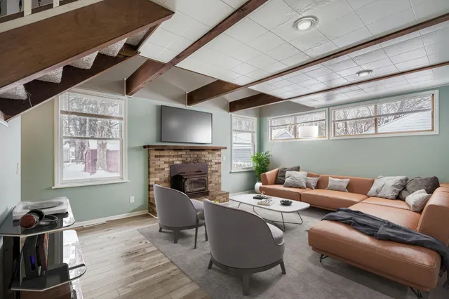 $435,000 | 2922 Simpson Street, Roseville, MN 55113