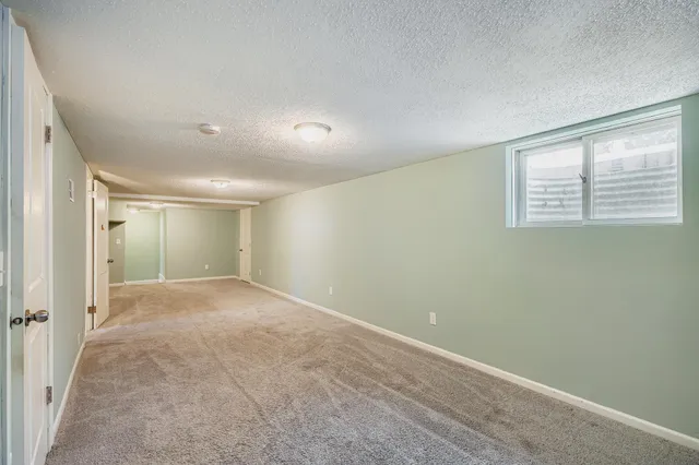 $435,000 | 2922 Simpson Street, Roseville, MN 55113