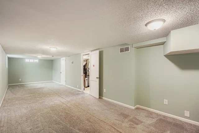 $435,000 | 2922 Simpson Street, Roseville, MN 55113