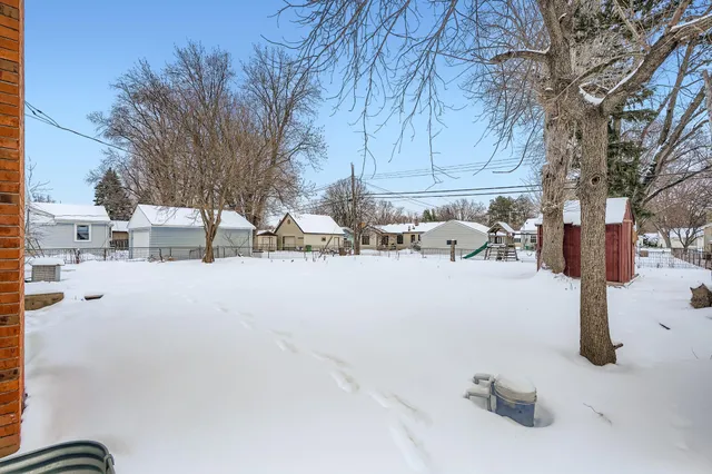 $435,000 | 2922 Simpson Street, Roseville, MN 55113