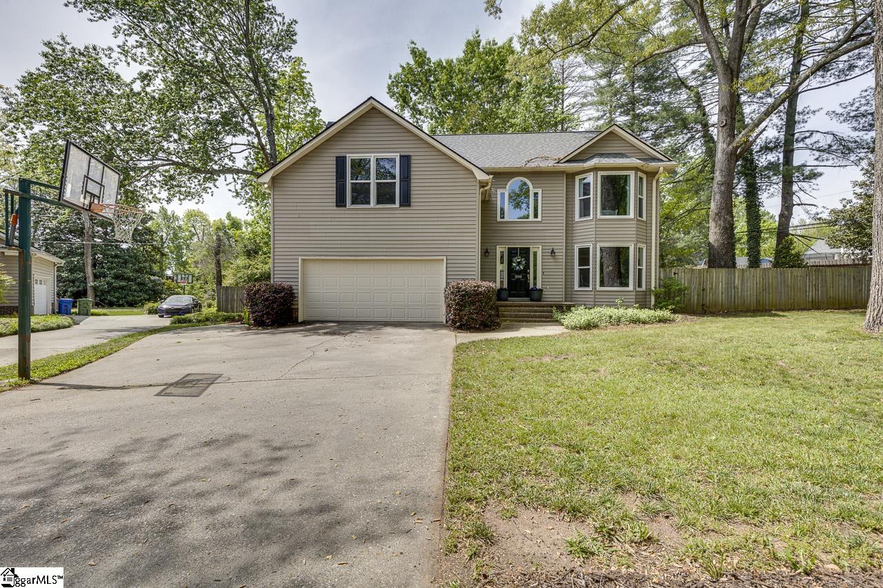 200 Forrester Creek Way Greenville, SC 29607 - Photo 1 of 50