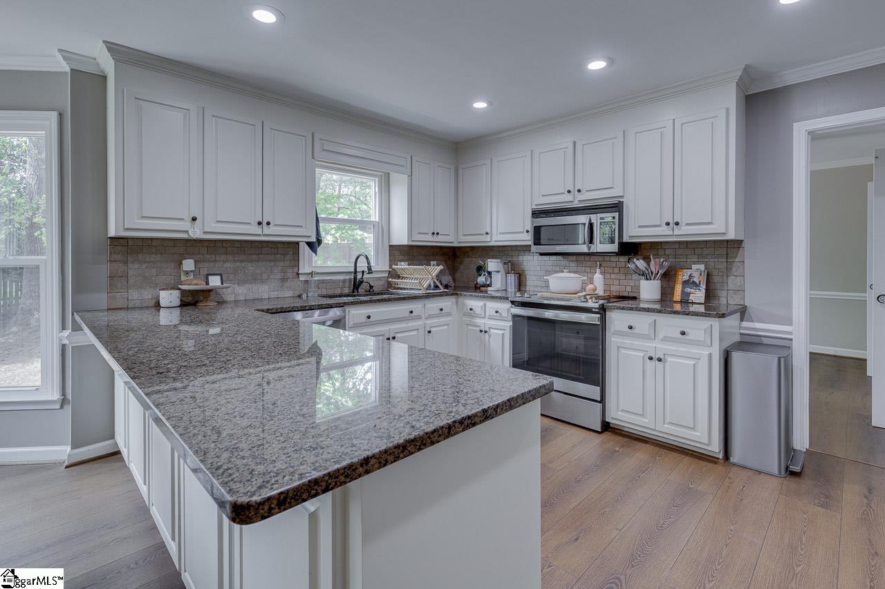 200 Forrester Creek Way Greenville, SC 29607 - Photo 16 of 50