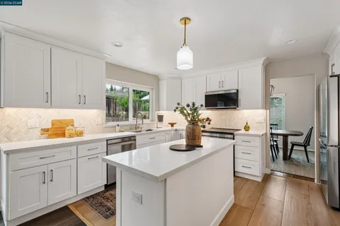 $1,095,000 | 3020 San Miguel Court, Concord, CA 94518