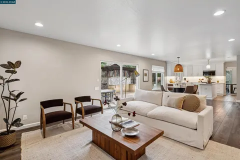 $1,095,000 | 3020 San Miguel Court, Concord, CA 94518