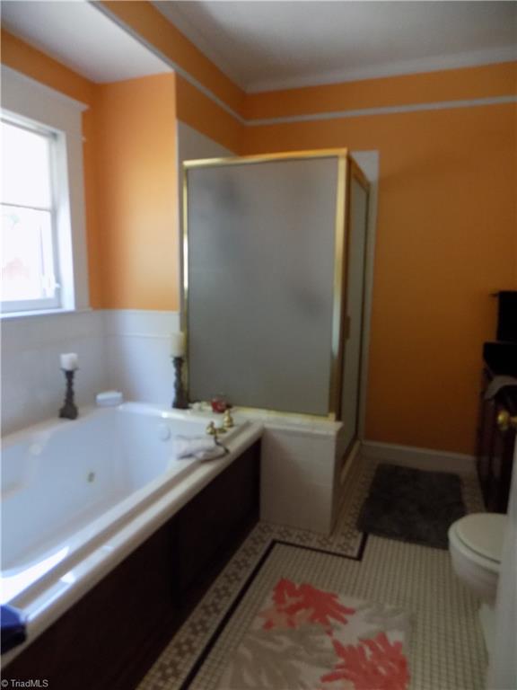 1013 North Hamilton Street High Point, NC 27262 - Photo 19 of 30 Beautiful tile floor design