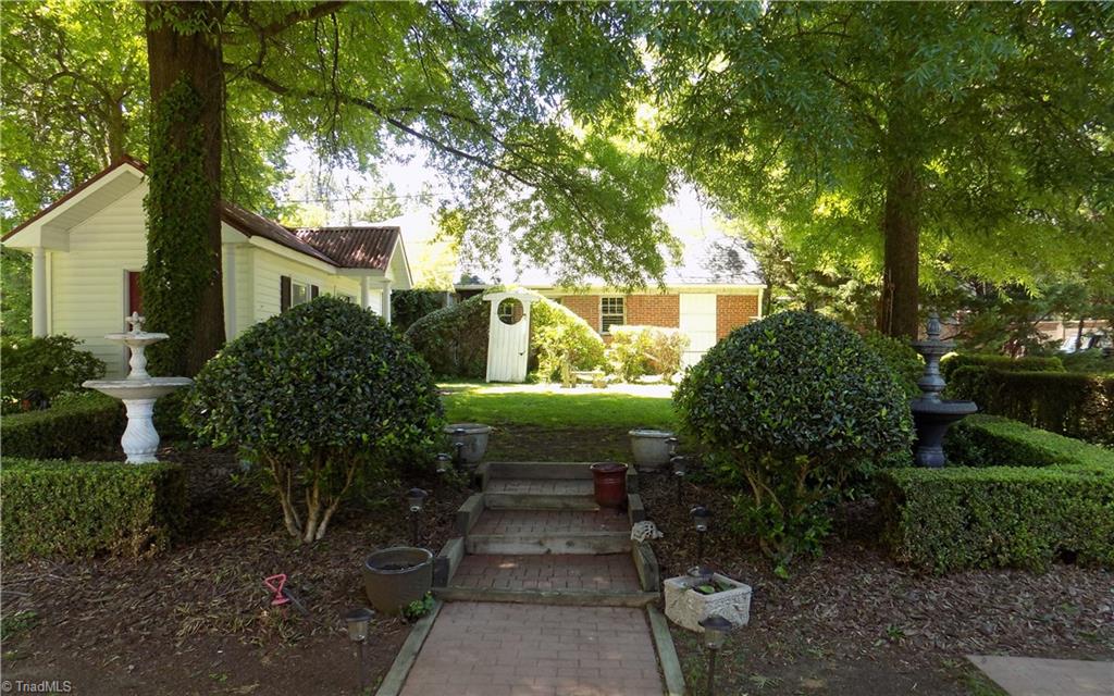 1013 North Hamilton Street High Point, NC 27262 - Photo 29 of 30 Gallery Image 29