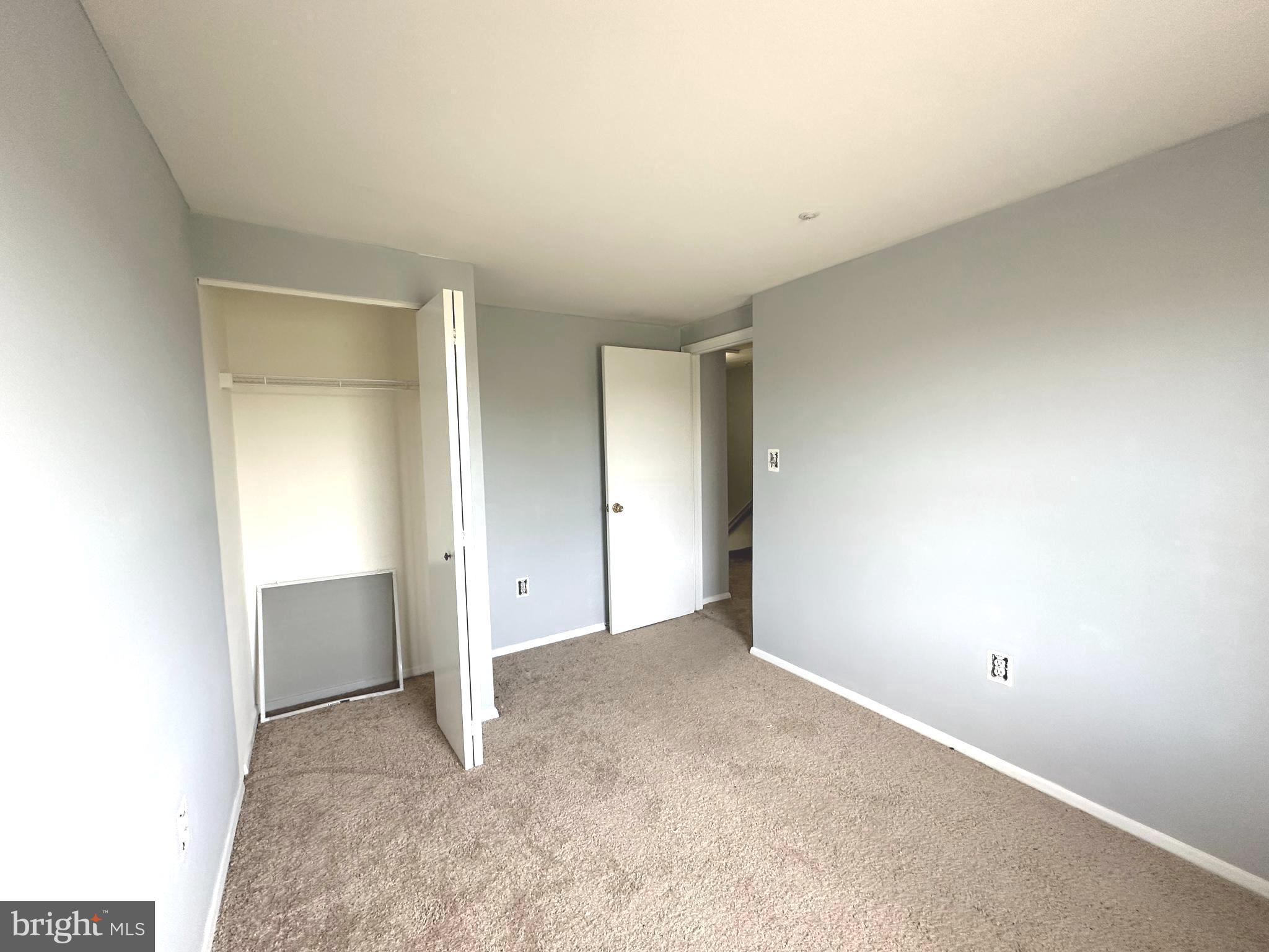 3426 Round Road Baltimore, MD 21225 - Photo 20 of 37 Bed 2