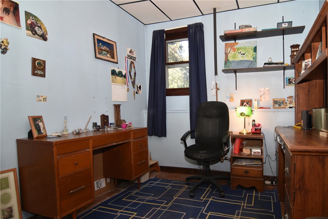 40 Ridgeside Lane Tiverton, RI 02878 - Photo 23 of 29
