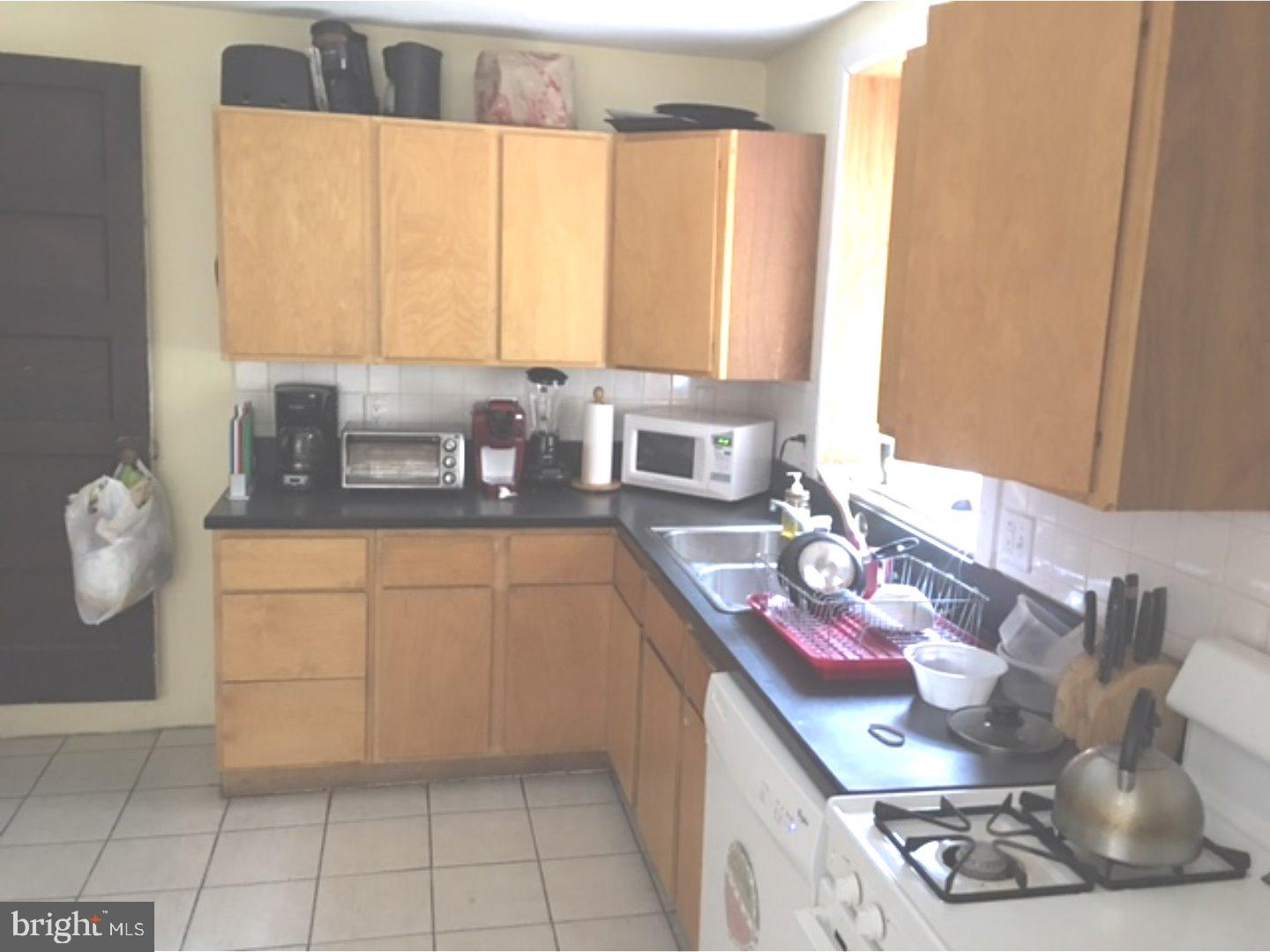 4518 Walnut Street Philadelphia, PA 19139 - Photo 2 of 9 Kitchen