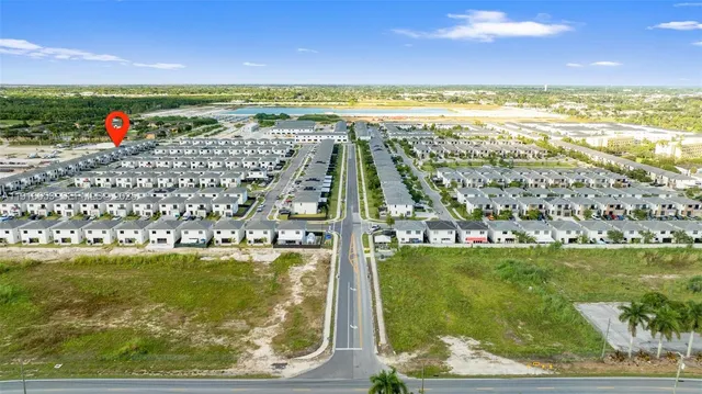 $945 | 275 Northwest 13th Place, Unit 1, Florida City, FL 33034