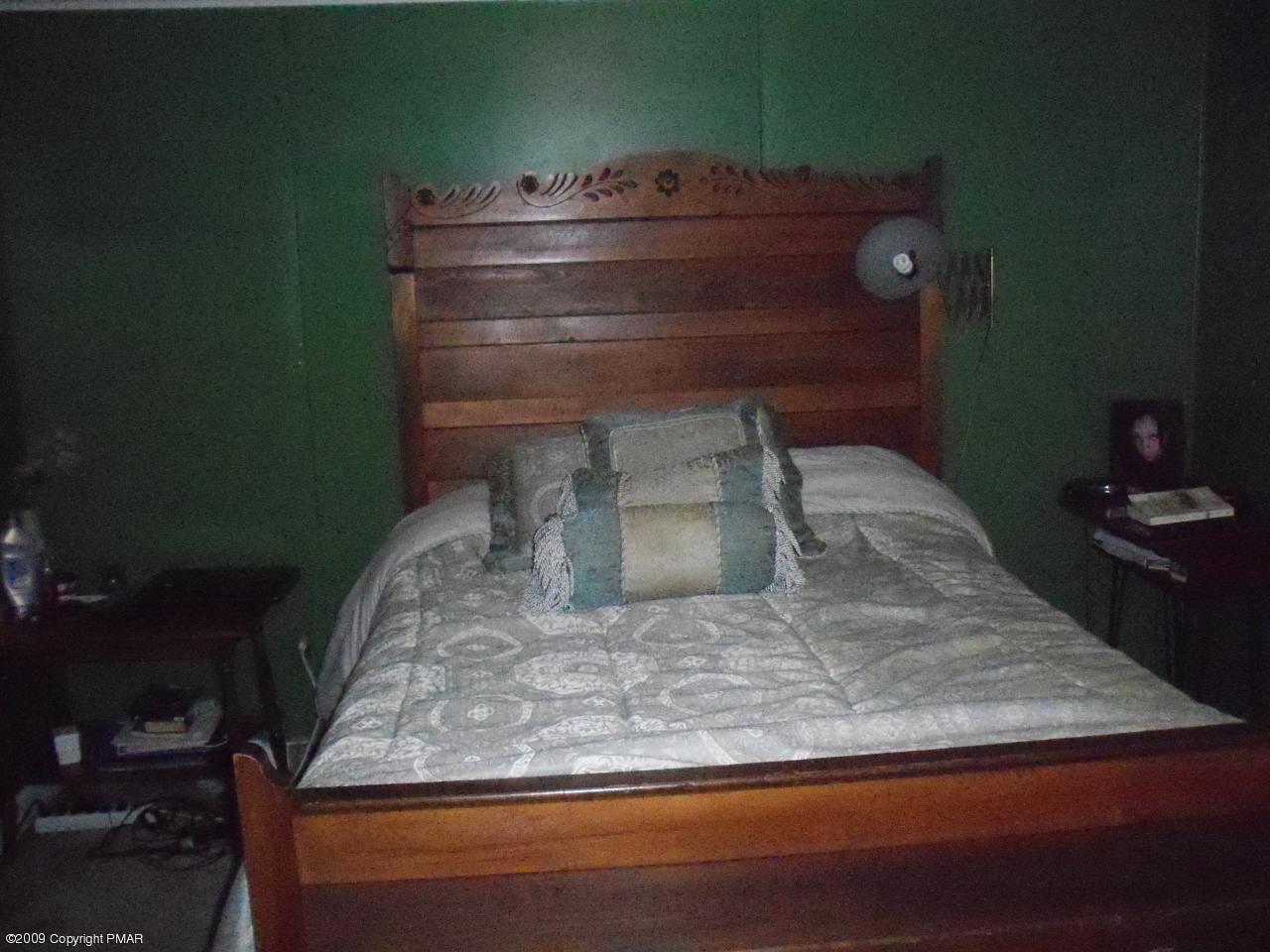 481 Carlton Road Tobyhanna, PA 18466 - Photo 7 of 8 Master Bedroom