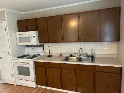 225 Nippert Avenue, Unit 225 Romeoville, IL 60446 - Photo 3 of 20 Gallery Image 3