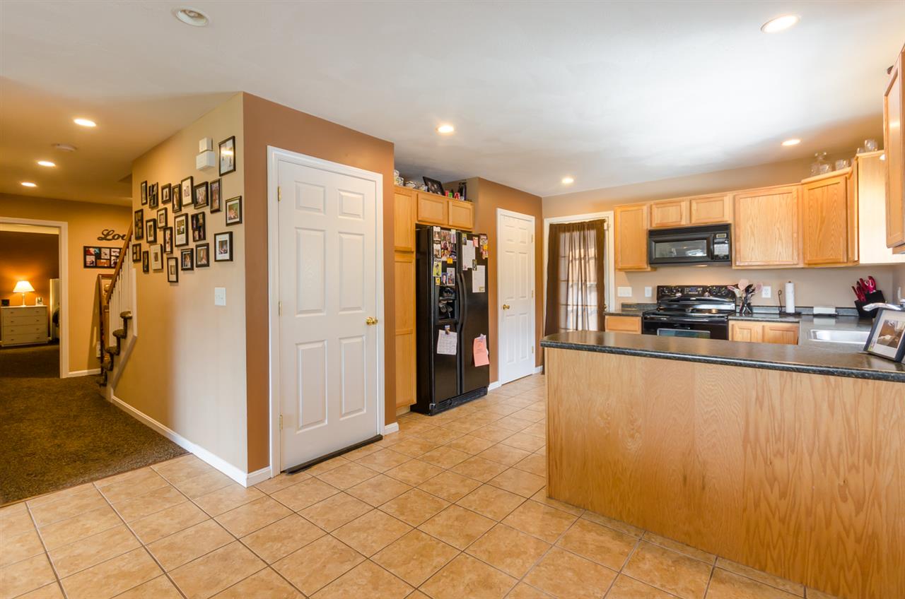 170 Turnpike Road New Ipswich, NH 03048 - Photo 11 of 40