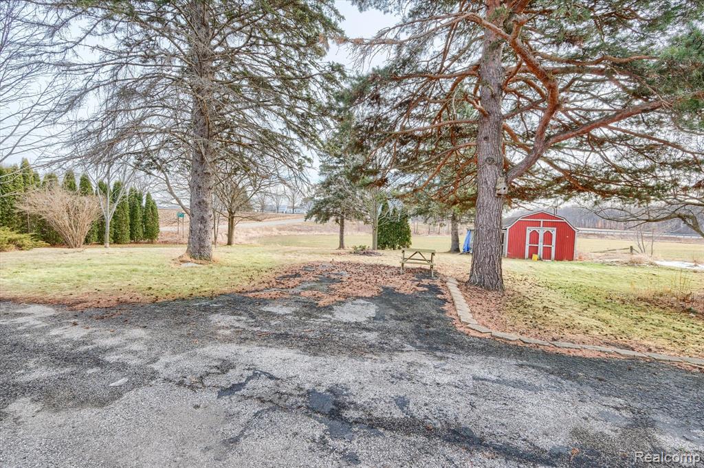 5946 Hart Road Vassar, MI 48768 - Photo 29 of 35 Gallery Image 29