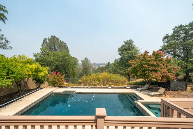 $455,000 | 2535 Ruby Court, Redding, CA 96001