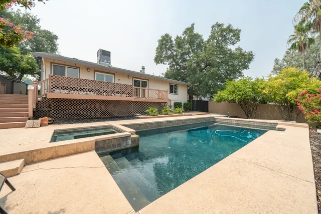 $455,000 | 2535 Ruby Court, Redding, CA 96001