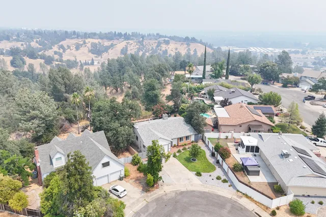 $455,000 | 2535 Ruby Court, Redding, CA 96001