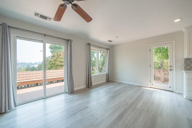 $455,000 | 2535 Ruby Court, Redding, CA 96001