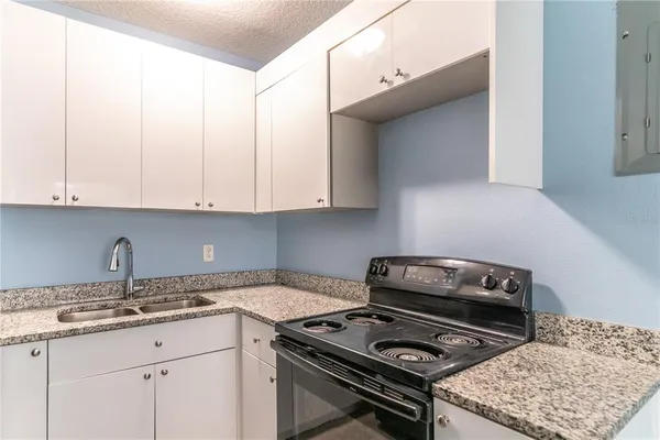 $995 | 1207 Cypress Street, Orlando, FL 32805