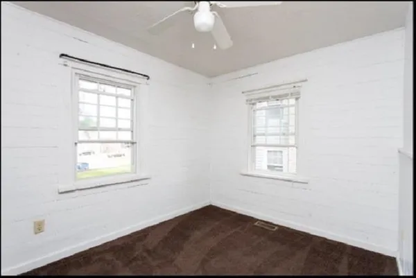 $214,900 | 120-114 North Central Street, Broadway, VA 22815