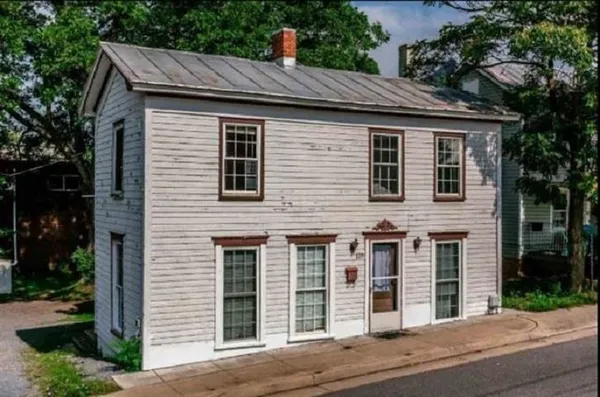 $214,900 | 120-114 North Central Street, Broadway, VA 22815