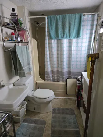 $214,900 | 120-114 North Central Street, Broadway, VA 22815