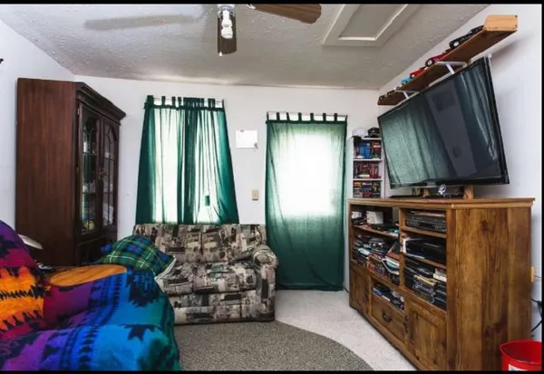 $214,900 | 120-114 North Central Street, Broadway, VA 22815