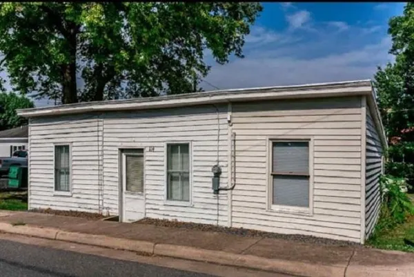 $214,900 | 120-114 North Central Street, Broadway, VA 22815