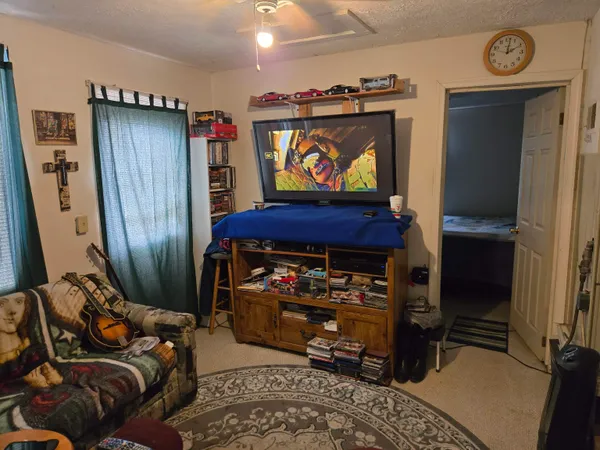 $214,900 | 120-114 North Central Street, Broadway, VA 22815