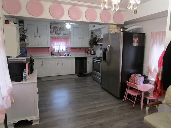 $214,900 | 120-114 North Central Street, Broadway, VA 22815