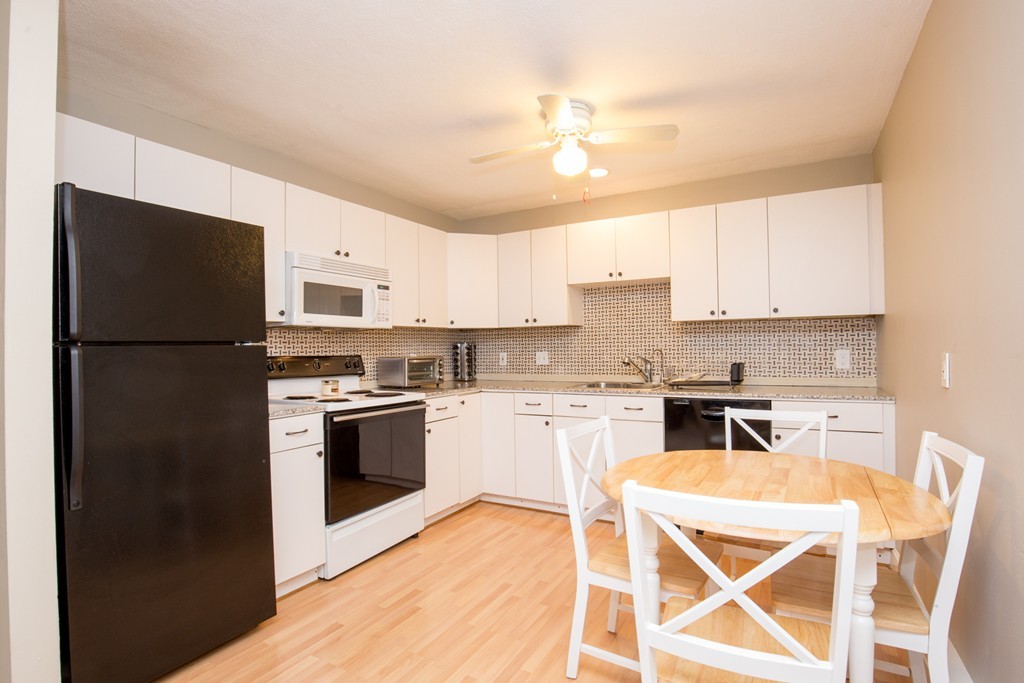5 Walker Road, Unit 1 North Andover, MA 01845 - Photo 12 of 15 Gallery Image 12