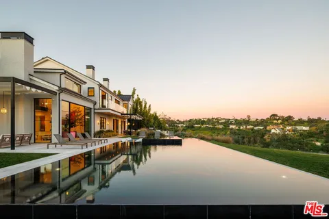 a view of a lake with houses