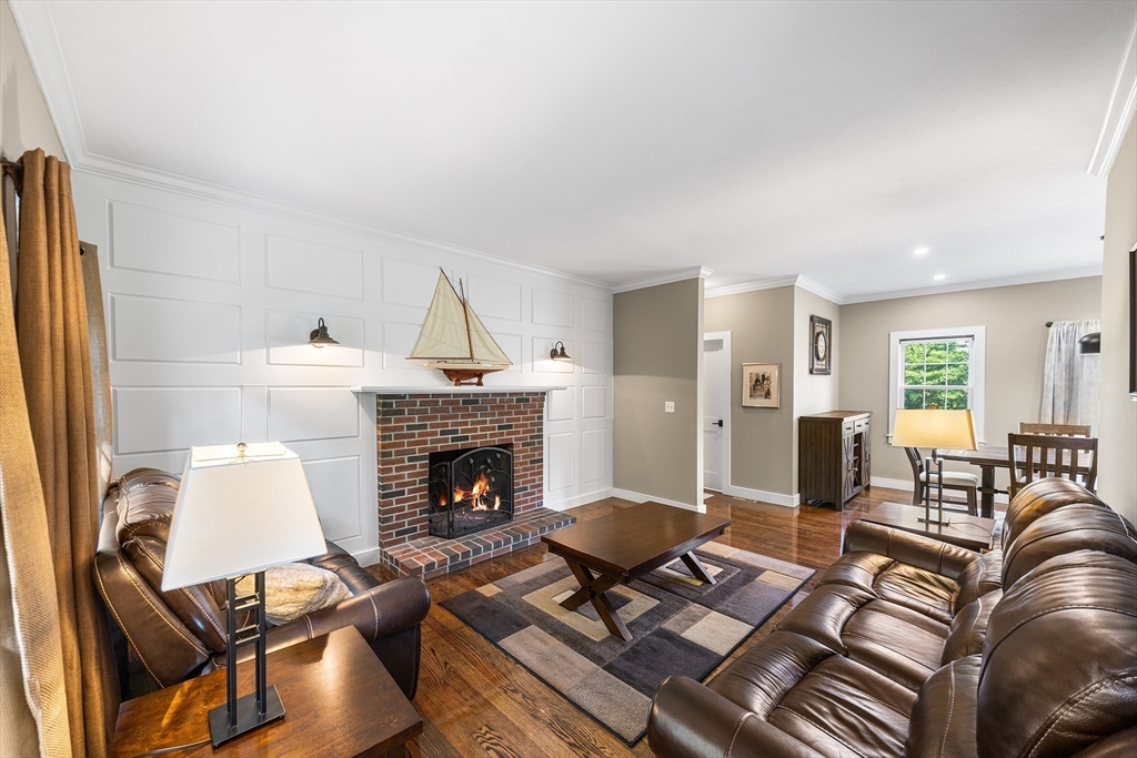 150 Morgan Road Whitinsville, MA 01588 - Photo 3 of 28