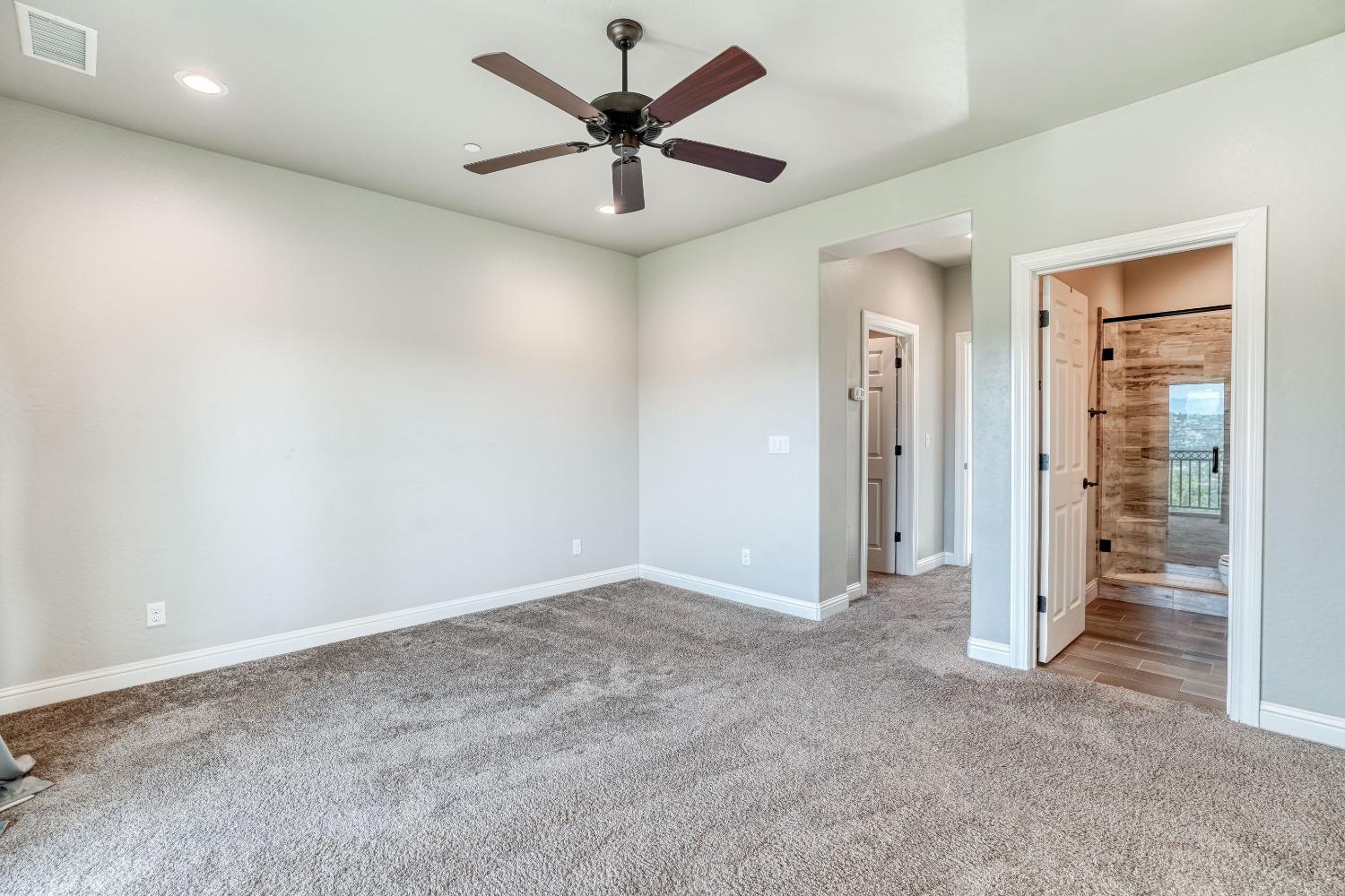 11660 Rusty Spur Lane Clovis, CA 93619 - Photo 35 of 84